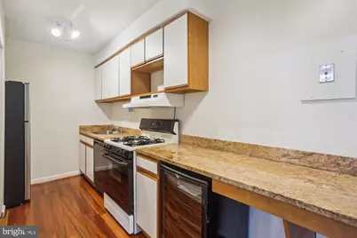 4242 East West Highway #414, Chevy Chase, MD 20815 - Photo 27