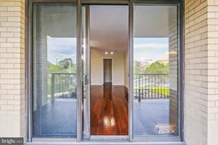 4242 East-West Hwy, Chevy Chase, MD 20815 - Photo 11