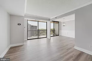 7401 Westlake Terrace, Bethesda, MD 20817 - Photo 9