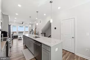 16122 Columbus Ave, Rockville, MD 20855 - Photo 3