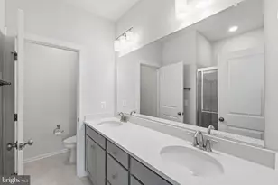 16122 Columbus Ave, Rockville, MD 20855 - Photo 17