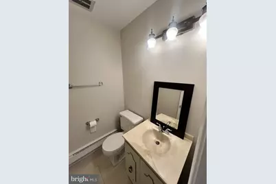 516 Meadow Hall Drive #D516, Rockville, MD 20851 - Photo 7