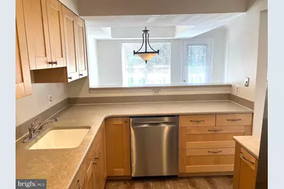 10713 Hampton Mill Terrace #100, North Bethesda, MD 20852 - Photo 3