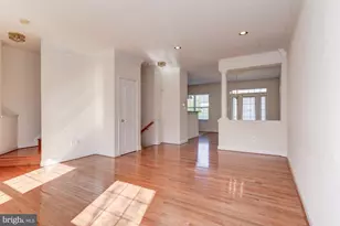 207 Garden View Way, Rockville, MD 20850 - Photo 15