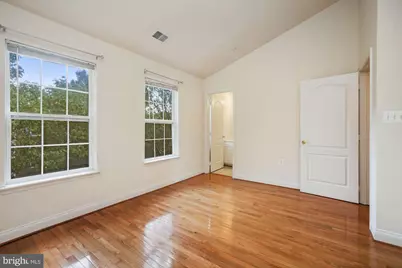 207 Garden View Way, Rockville, MD 20850 - Photo 33