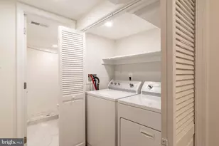 1807 August Dr, Silver Spring, MD 20902 - Photo 31