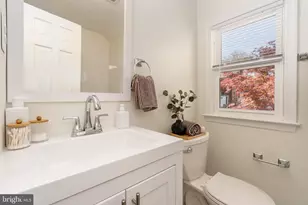 1807 August Dr, Silver Spring, MD 20902 - Photo 27