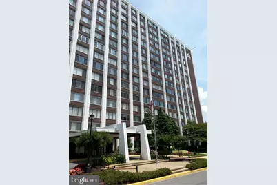 11801 Rockville Pike #802, Rockville, MD 20852 - Photo 1