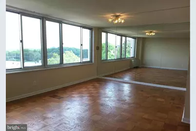 11801 Rockville Pike #802, Rockville, MD 20852 - Photo 3