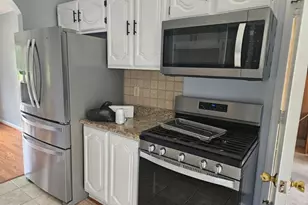 17404 Hughes Rd, Poolesville, MD 20837 - Photo 3