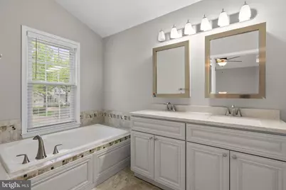 20303 Marketree Place, Gaithersburg, MD 20886 - Photo 39