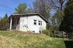 6621 Sulky Ln, Rockville, MD 20852 - Photo 9