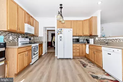 19483 Rayfield Drive, Germantown, MD 20874 - Photo 15