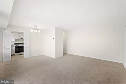 10630 Montrose Avenue #104, Bethesda, MD 20814 - Photo 5