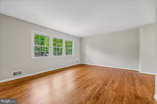 5315 Manorfield Rd, Rockville, MD 20853 - Photo 15