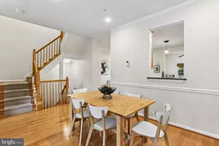 19 Blue Hosta Way, Rockville, MD 20850 - Photo 5