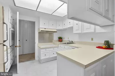 3382 Chiswick Court #51-2D, Silver Spring, MD 20906 - Photo 11