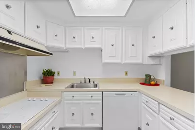 3382 Chiswick Court #51-2D, Silver Spring, MD 20906 - Photo 13