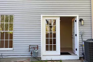 25 Capps Ct, Gaithersburg, MD 20878 - Photo 3