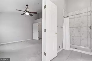 18639 Clovercrest Cir, Olney, MD 20832 - Photo 23