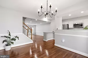 18639 Clovercrest Cir, Olney, MD 20832 - Photo 11
