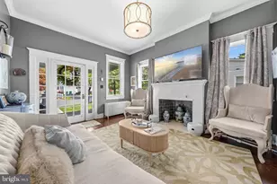 8 James St, Gaithersburg, MD 20877 - Photo 15