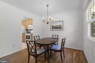 9008 Edgewood Drive, Gaithersburg, MD 20877 - Photo 9