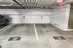 7500 Woodmont Ave, Bethesda, MD 20814 - Photo 35