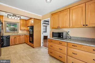 13909 Bethpage Ln, Silver Spring, MD 20906 - Photo 9
