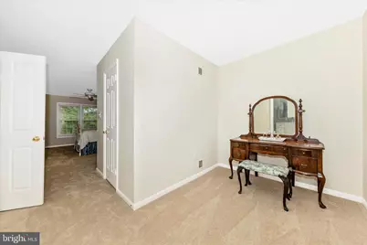 20516 Highland Hall Drive, Gaithersburg, MD 20886 - Photo 23