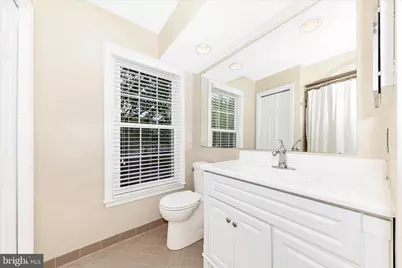 20516 Highland Hall Drive, Gaithersburg, MD 20886 - Photo 33