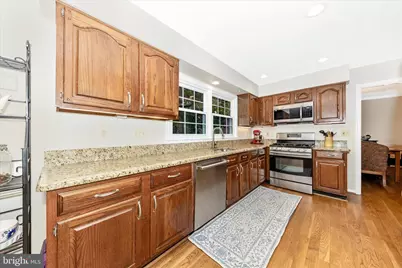 20516 Highland Hall Drive, Gaithersburg, MD 20886 - Photo 11