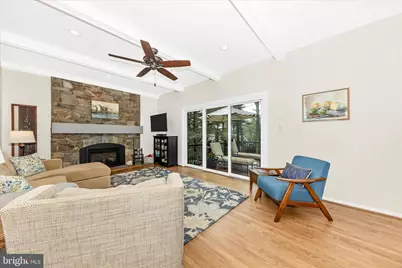 20516 Highland Hall Drive, Gaithersburg, MD 20886 - Photo 15