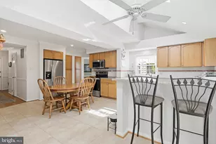 3067 Schubert Dr, Silver Spring, MD 20904 - Photo 11