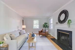 4505 Conifer Ln, Bethesda, MD 20814 - Photo 3