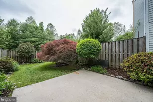 7506 Weatherby Dr, Rockville, MD 20855 - Photo 29