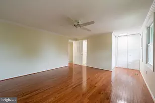 7506 Weatherby Dr, Rockville, MD 20855 - Photo 17
