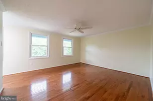 7506 Weatherby Dr, Rockville, MD 20855 - Photo 19