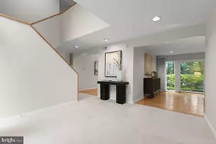 11404 Grundy Ct, Potomac, MD 20854 - Photo 3