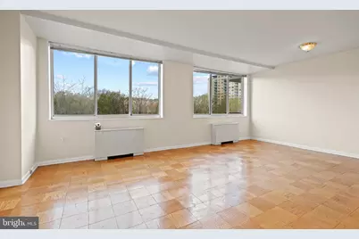 10401 Grosvenor Place #708, Rockville, MD 20852 - Photo 7