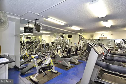 10401 Grosvenor Place #708, Rockville, MD 20852 - Photo 21