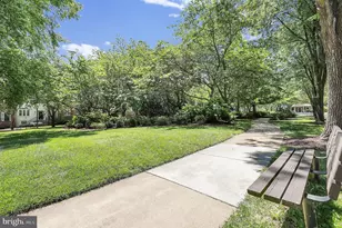 303 Garden View Square, Rockville, MD 20850 - Photo 33