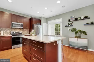 303 Garden View Square, Rockville, MD 20850 - Photo 11