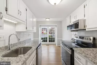 19812 Billings Court, Gaithersburg, MD 20886 - Photo 3