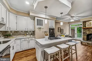 130 Winding Rose Dr, Rockville, MD 20850 - Photo 15