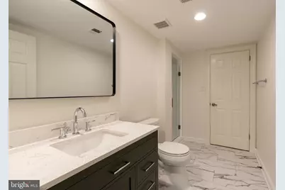7204 Loch Lomond Drive, Bethesda, MD 20817 - Photo 35