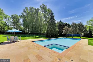 9001 Persimmon Tree Rd, Potomac, MD 20854 - Photo 69