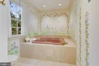 9001 Persimmon Tree Road, Potomac, MD 20854 - Photo 33
