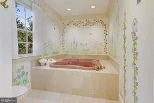 9001 Persimmon Tree Rd, Potomac, MD 20854 - Photo 33