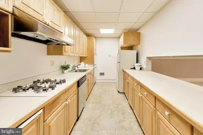 9001 Persimmon Tree Road, Potomac, MD 20854 - Photo 69